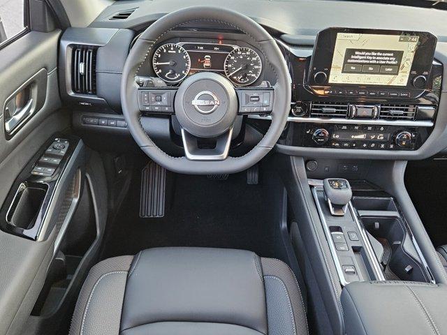 new 2025 Nissan Pathfinder car, priced at $41,026