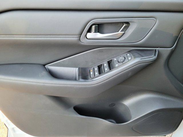 new 2026 Nissan Rogue car, priced at $33,511