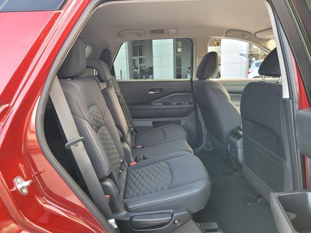 used 2022 Nissan Pathfinder car, priced at $28,288