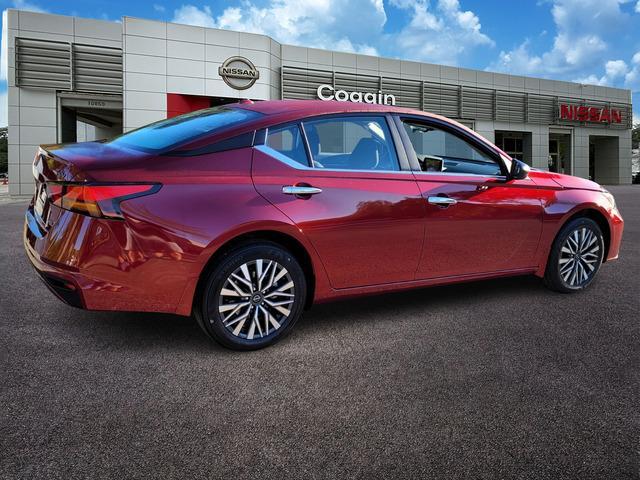 new 2024 Nissan Altima car, priced at $27,961