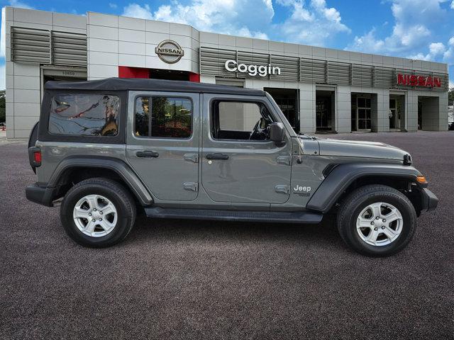 used 2020 Jeep Wrangler Unlimited car, priced at $27,998