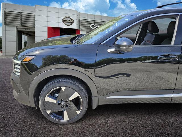 new 2025 Nissan Kicks car, priced at $27,752
