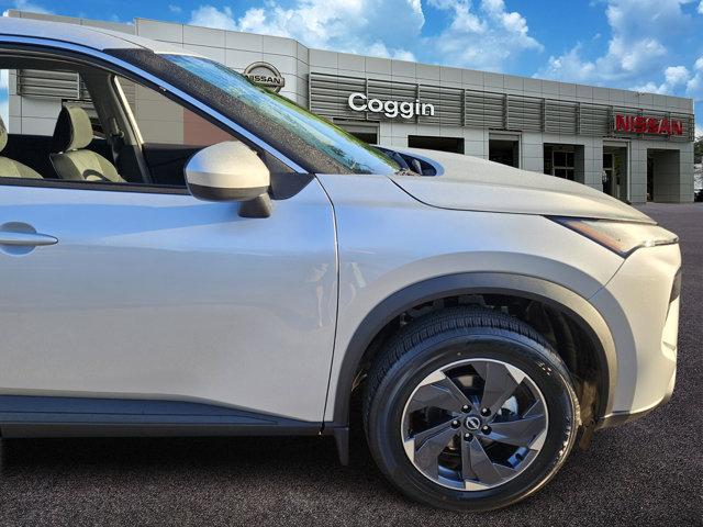 new 2025 Nissan Rogue car, priced at $30,256