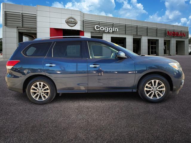 used 2015 Nissan Pathfinder car, priced at $6,986
