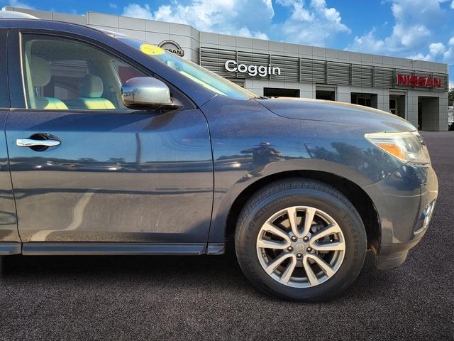 used 2015 Nissan Pathfinder car, priced at $6,986
