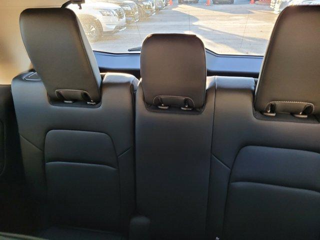 new 2025 Nissan Pathfinder car, priced at $39,367