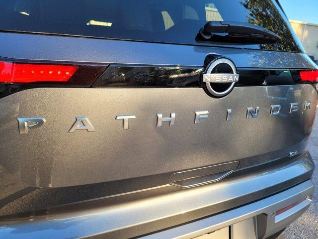new 2025 Nissan Pathfinder car, priced at $39,367
