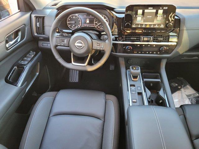 new 2025 Nissan Pathfinder car, priced at $39,367