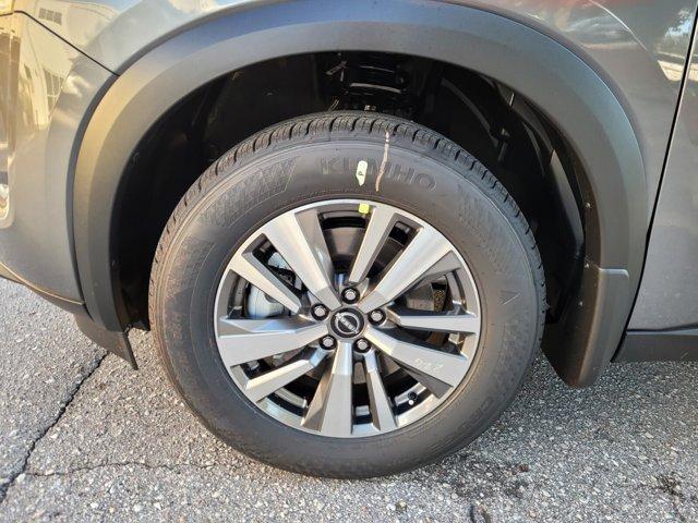 new 2025 Nissan Pathfinder car, priced at $39,367