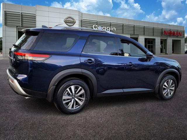 new 2024 Nissan Pathfinder car, priced at $42,296