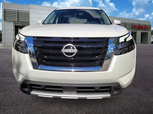 new 2025 Nissan Pathfinder car, priced at $41,442