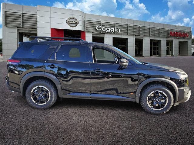 new 2025 Nissan Pathfinder car, priced at $40,505