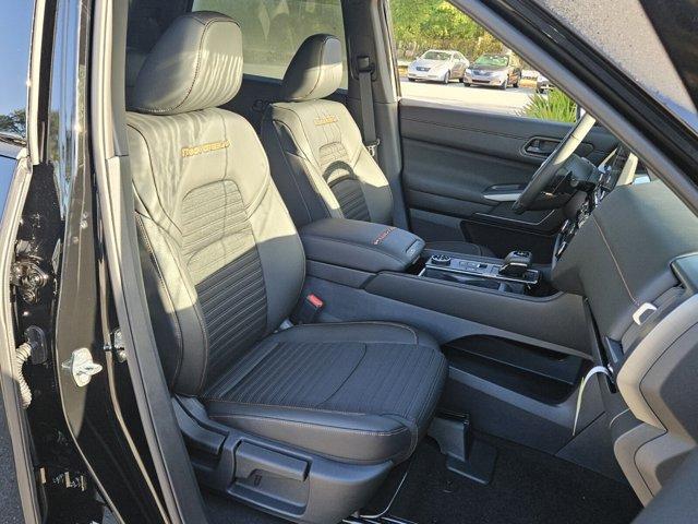 new 2025 Nissan Pathfinder car, priced at $40,505