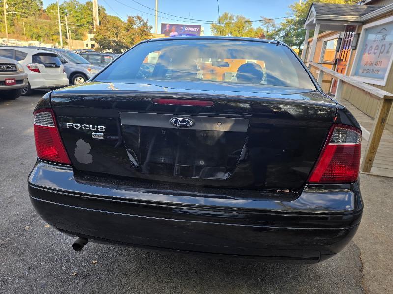 used 2007 Ford Focus car, priced at $4,100