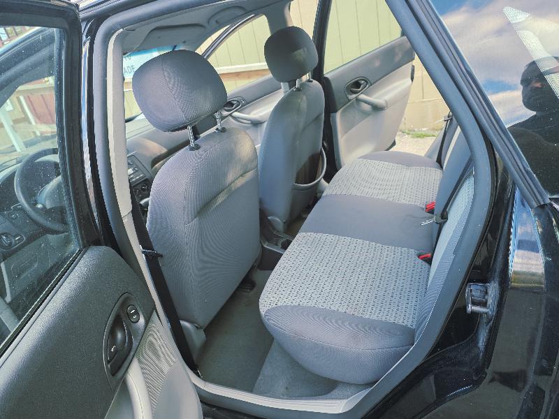 used 2007 Ford Focus car, priced at $4,100