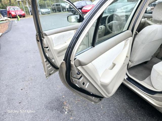 used 2007 Toyota Corolla car, priced at $4,350