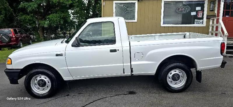 used 2000 Mazda B3000 car, priced at $6,700