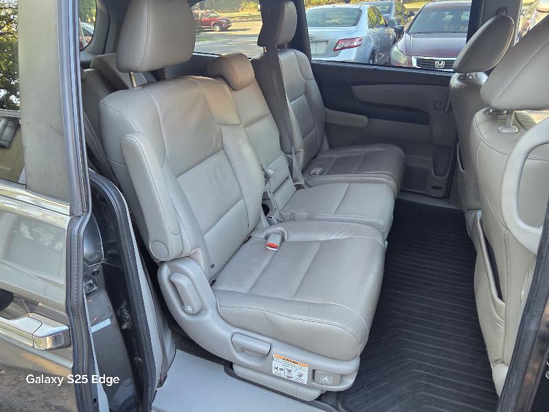 used 2012 Honda Odyssey car, priced at $6,900