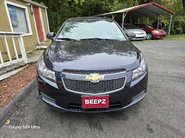 used 2014 Chevrolet Cruze car, priced at $4,399