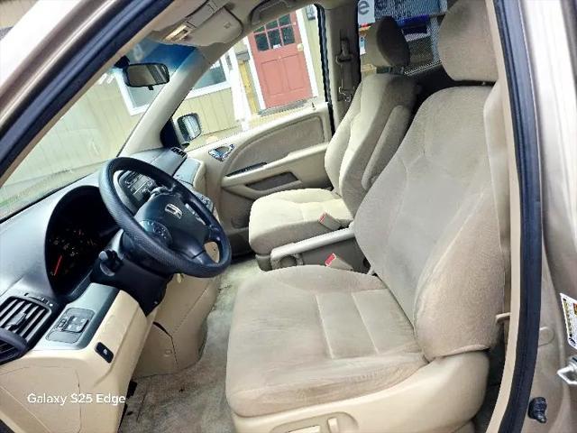 used 2007 Honda Odyssey car, priced at $3,900