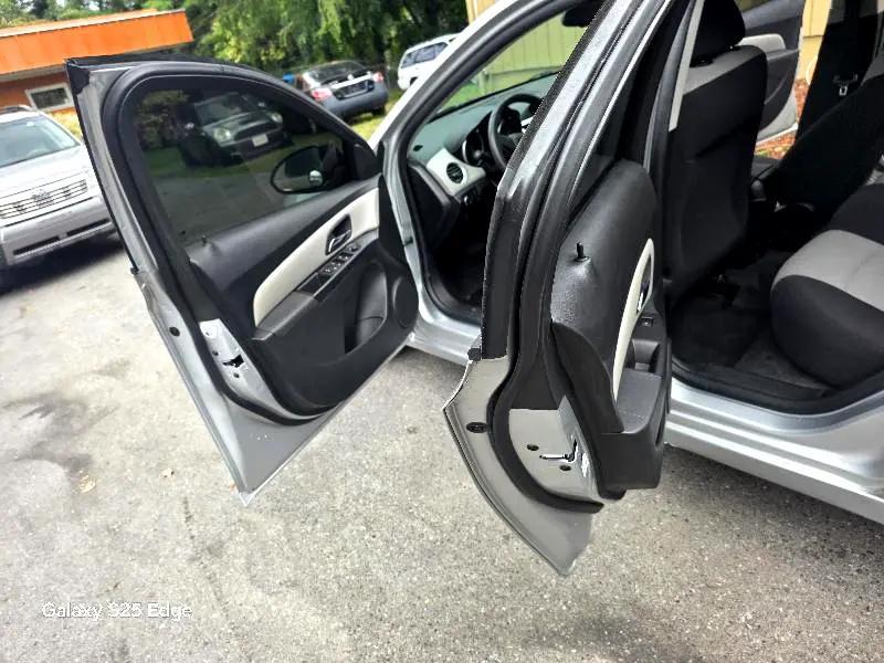 used 2016 Chevrolet Cruze Limited car, priced at $6,800