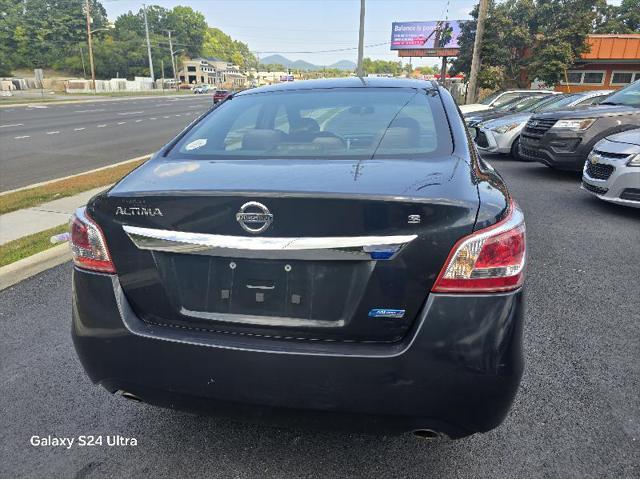 used 2013 Nissan Altima car, priced at $5,900