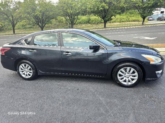 used 2013 Nissan Altima car, priced at $5,900