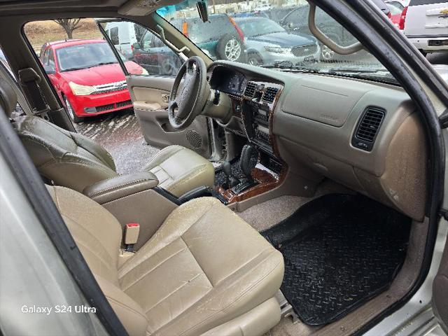 used 2000 Toyota 4Runner car, priced at $5,800