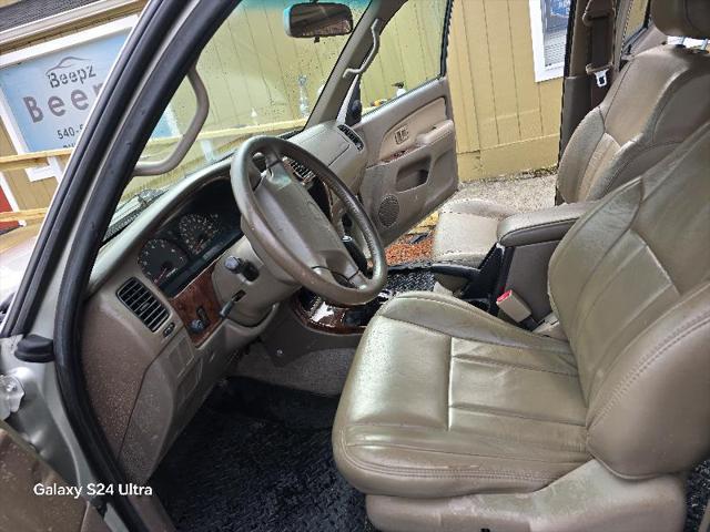 used 2000 Toyota 4Runner car, priced at $5,800