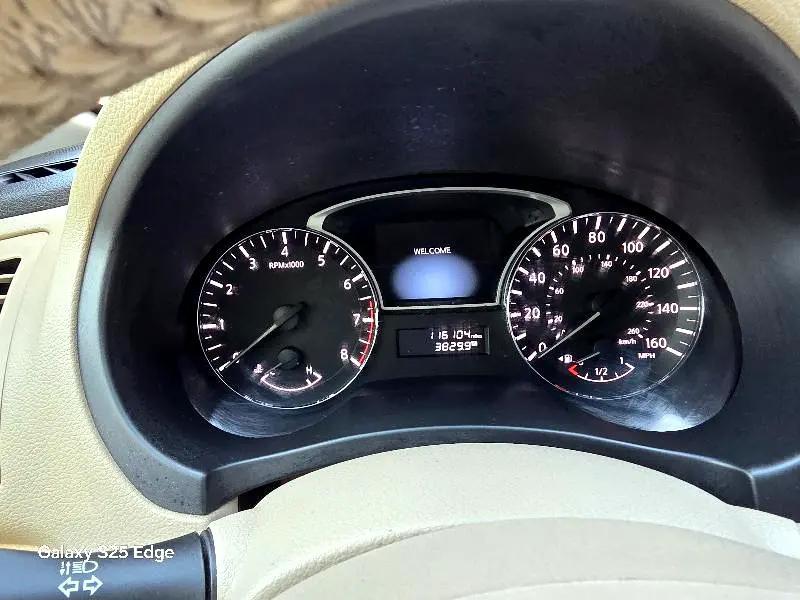 used 2013 Nissan Altima car, priced at $5,300