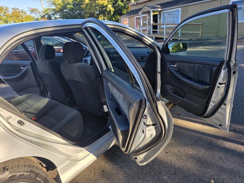 used 2007 Toyota Corolla car, priced at $5,500