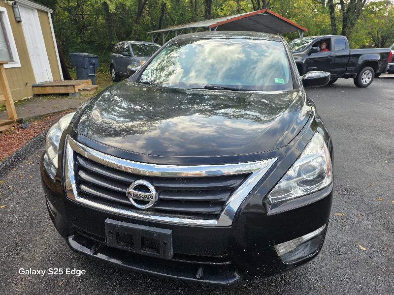 used 2013 Nissan Altima car, priced at $3,900