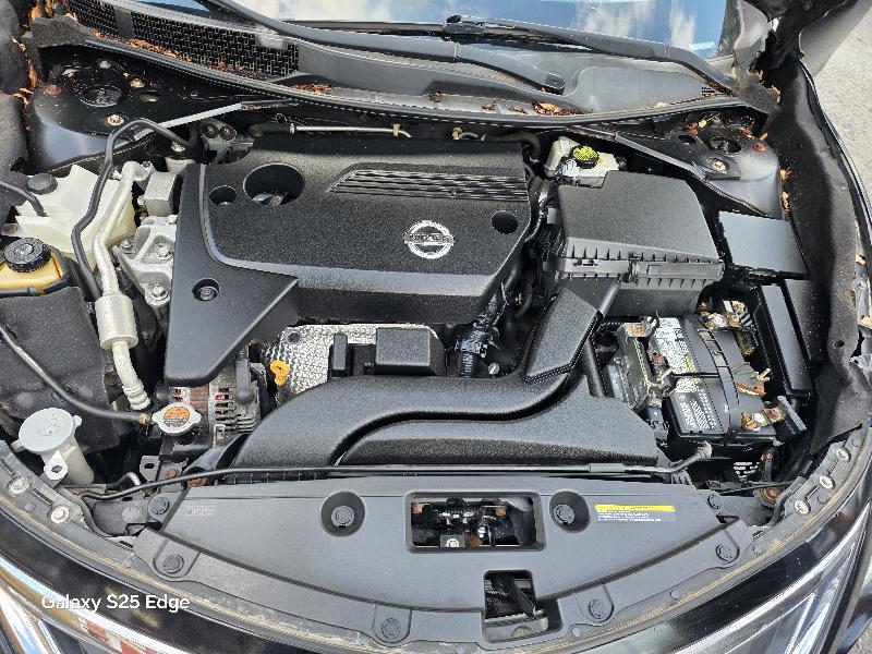 used 2013 Nissan Altima car, priced at $3,900