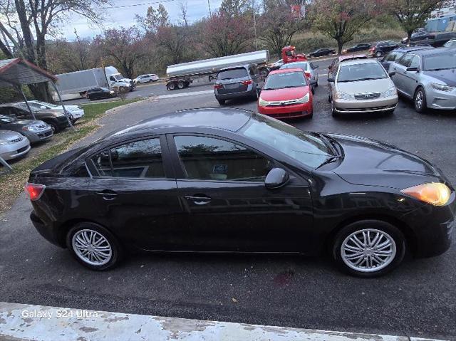 used 2010 Mazda Mazda3 car, priced at $4,100