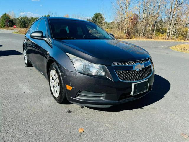 used 2014 Chevrolet Cruze car, priced at $8,999