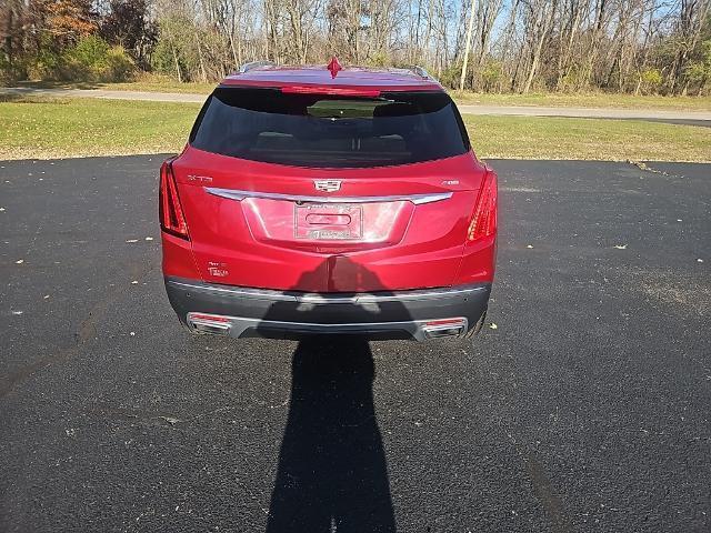 used 2021 Cadillac XT5 car, priced at $28,261