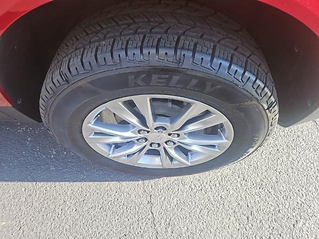 used 2021 Cadillac XT5 car, priced at $28,261