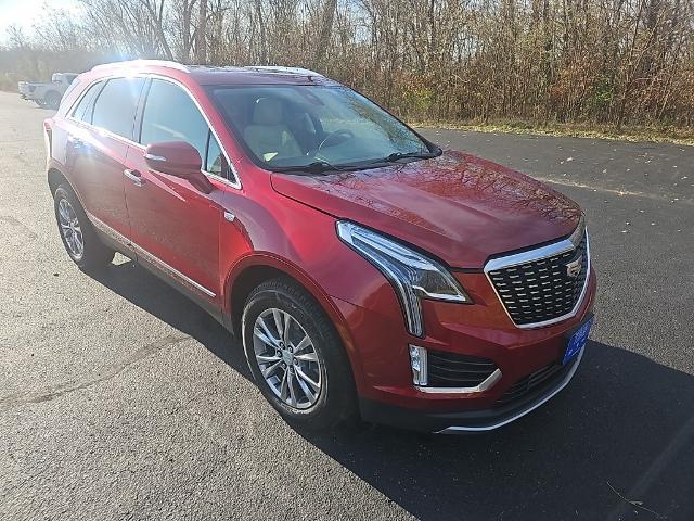 used 2021 Cadillac XT5 car, priced at $28,261