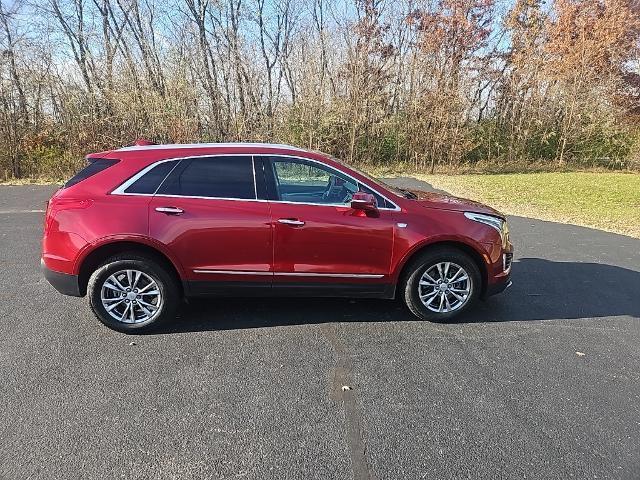 used 2021 Cadillac XT5 car, priced at $28,261