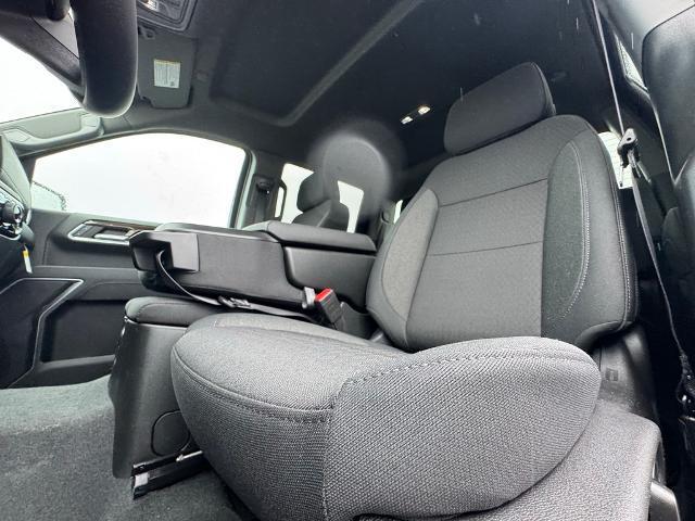 new 2025 Chevrolet Silverado 1500 car, priced at $52,395