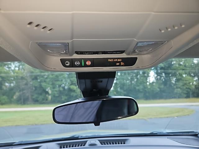 used 2024 Chevrolet Equinox car, priced at $21,843