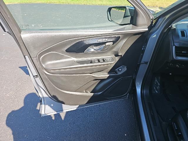 used 2023 GMC Terrain car, priced at $21,594