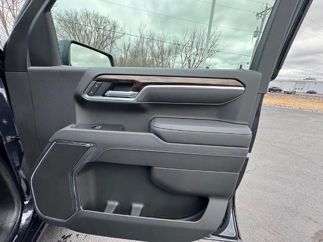 new 2025 GMC Sierra 1500 car
