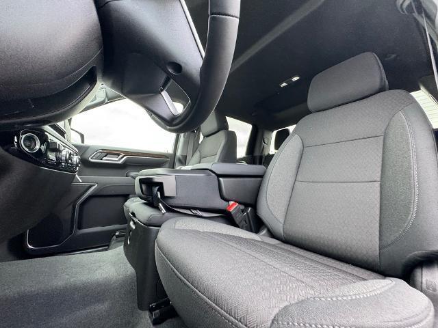new 2025 GMC Sierra 1500 car