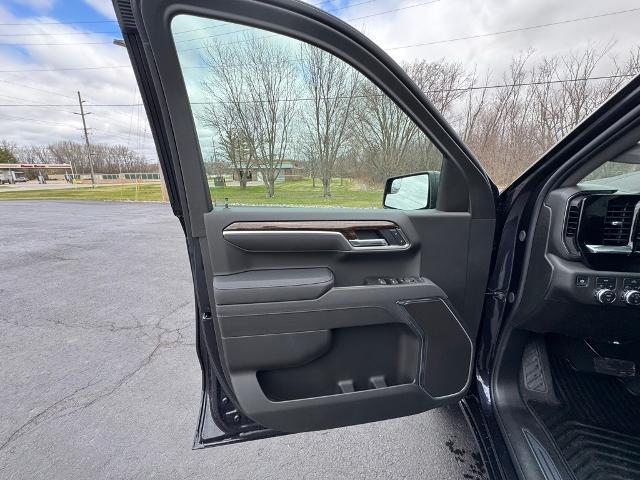 new 2025 GMC Sierra 1500 car