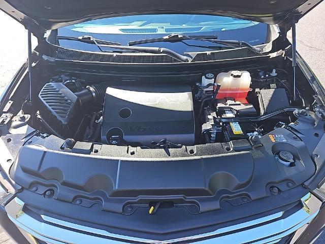 used 2023 Chevrolet Traverse car, priced at $31,686