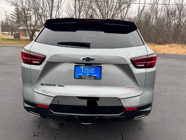 new 2025 Chevrolet Blazer car