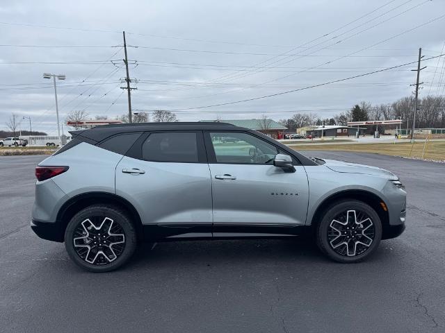 new 2025 Chevrolet Blazer car