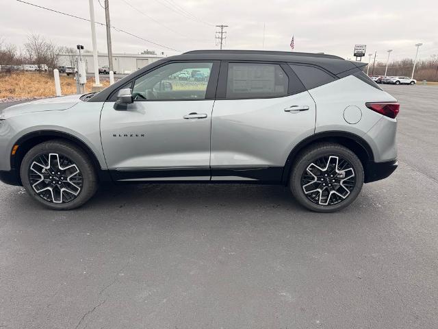 new 2025 Chevrolet Blazer car