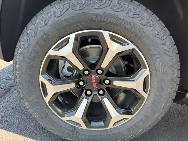 new 2025 GMC Yukon car, priced at $83,070